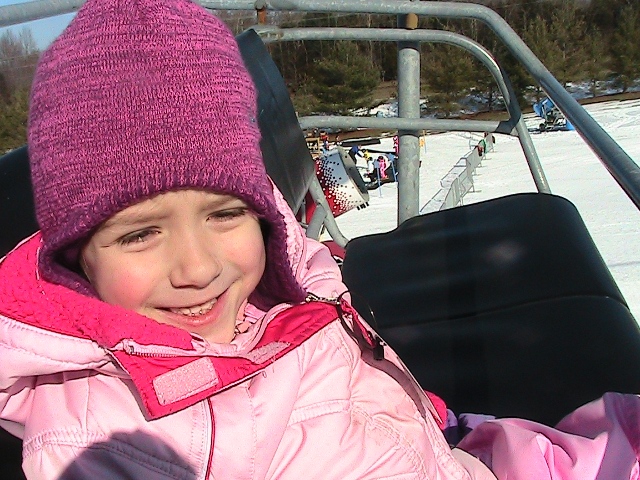 Ania loves skiing